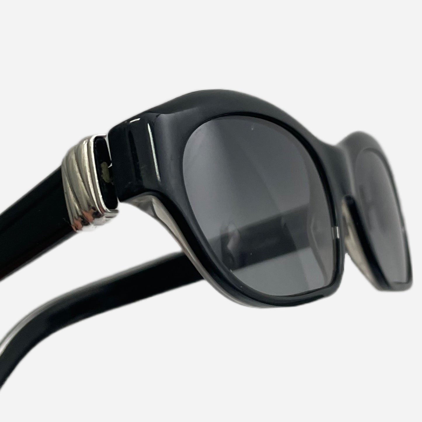 Vintage-Cartier-Joyce-C-Decor-Platinum-Sonnenbrille-Sunglasses-the-seekers-vintage-designer-sunglasses-detail