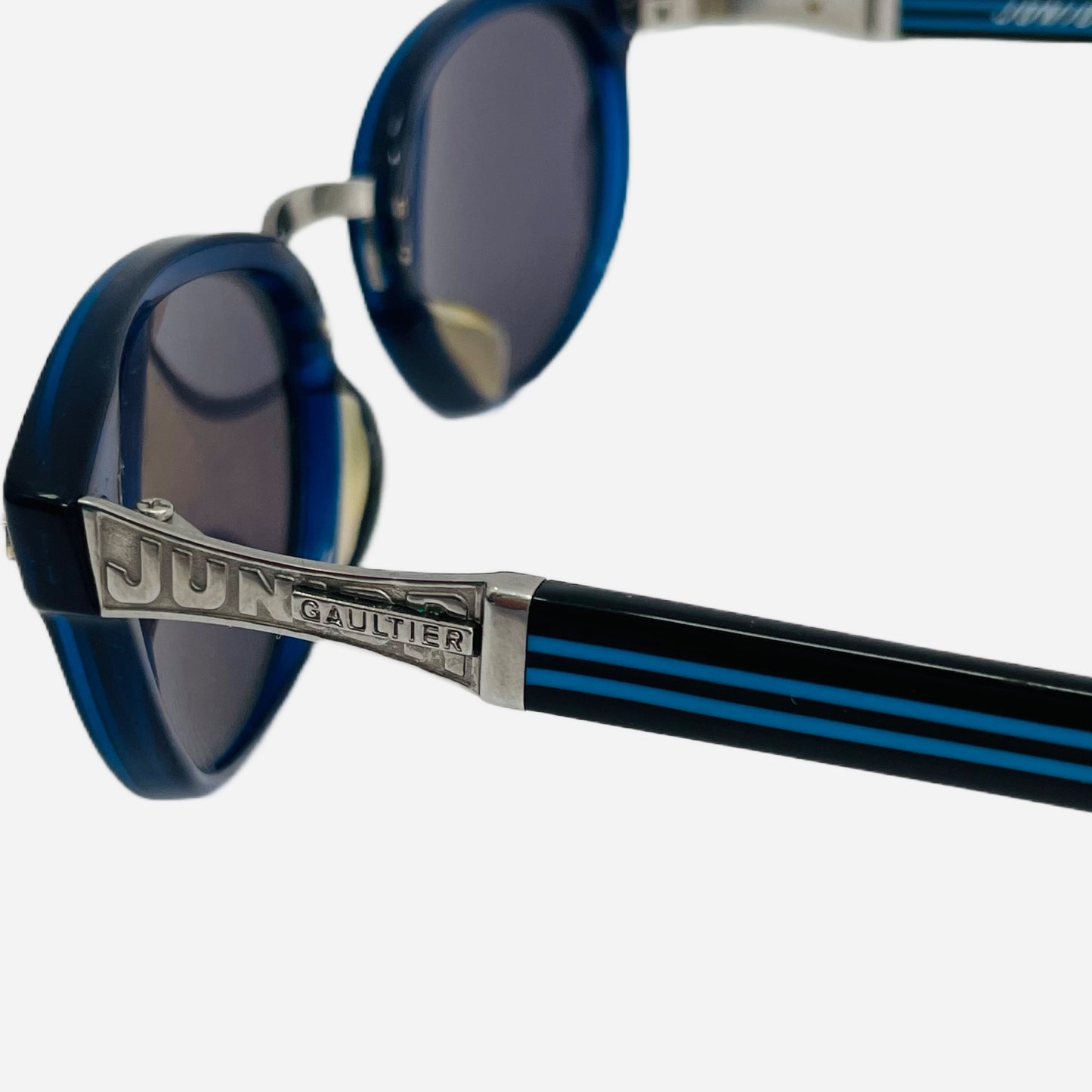 Jean-Paul-Gaultier-Junior-Gaultier-Sonnenbrille-Sunglasses-Modell-58-1272-the-seekers-vintage-designer-sunglasses-detail