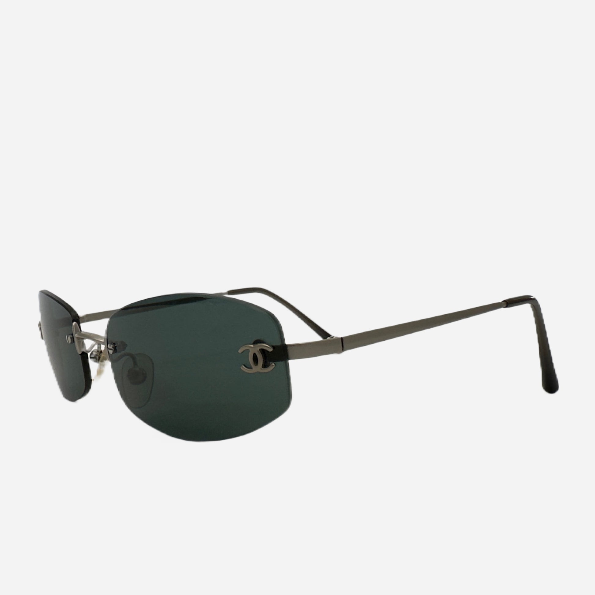 The-Seekers-Vintage-Coco-Chanel-Sunglasses-Sonnenbrille-Rahmenlos-4002-front