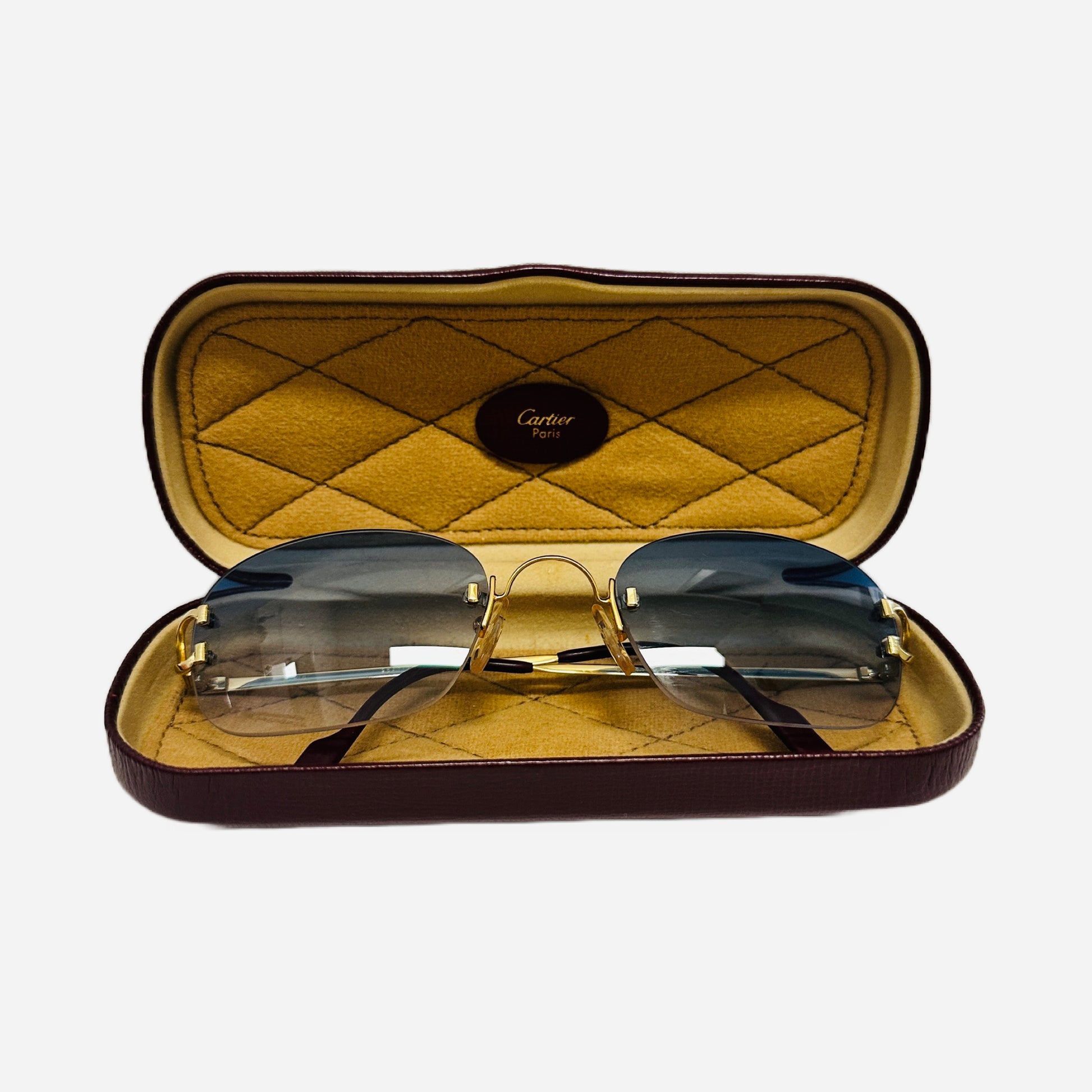 Vintage-Cartier-Big-C-Serrano-Sonnenbrille-Sunglasses-22CT-Carats-Gold-Plated-the-ssekers-box