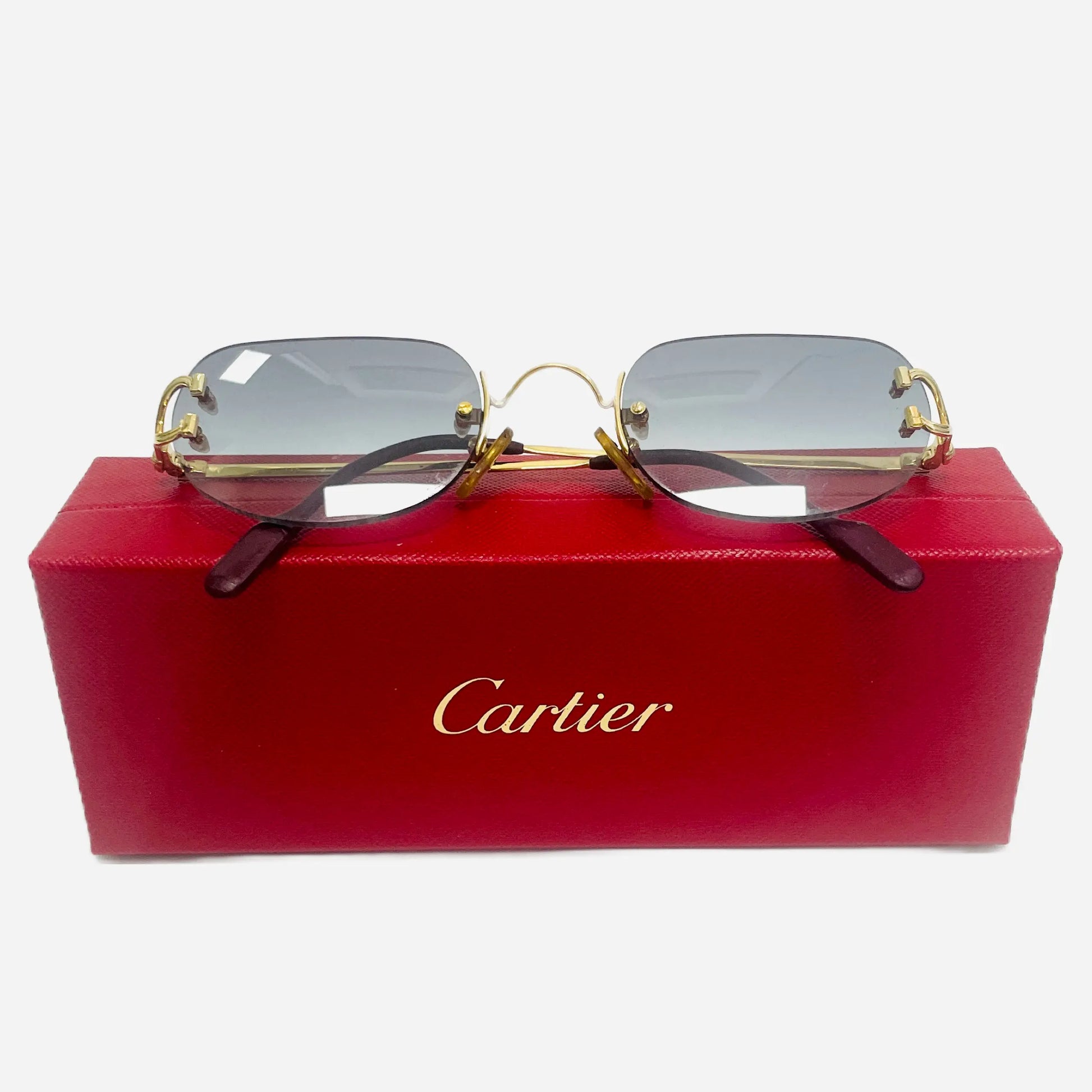 Vintage-Cartier-Big-C-Sonnenbrille-Sunglasses-22CT-Gold-Plated-the-seekers-with-box