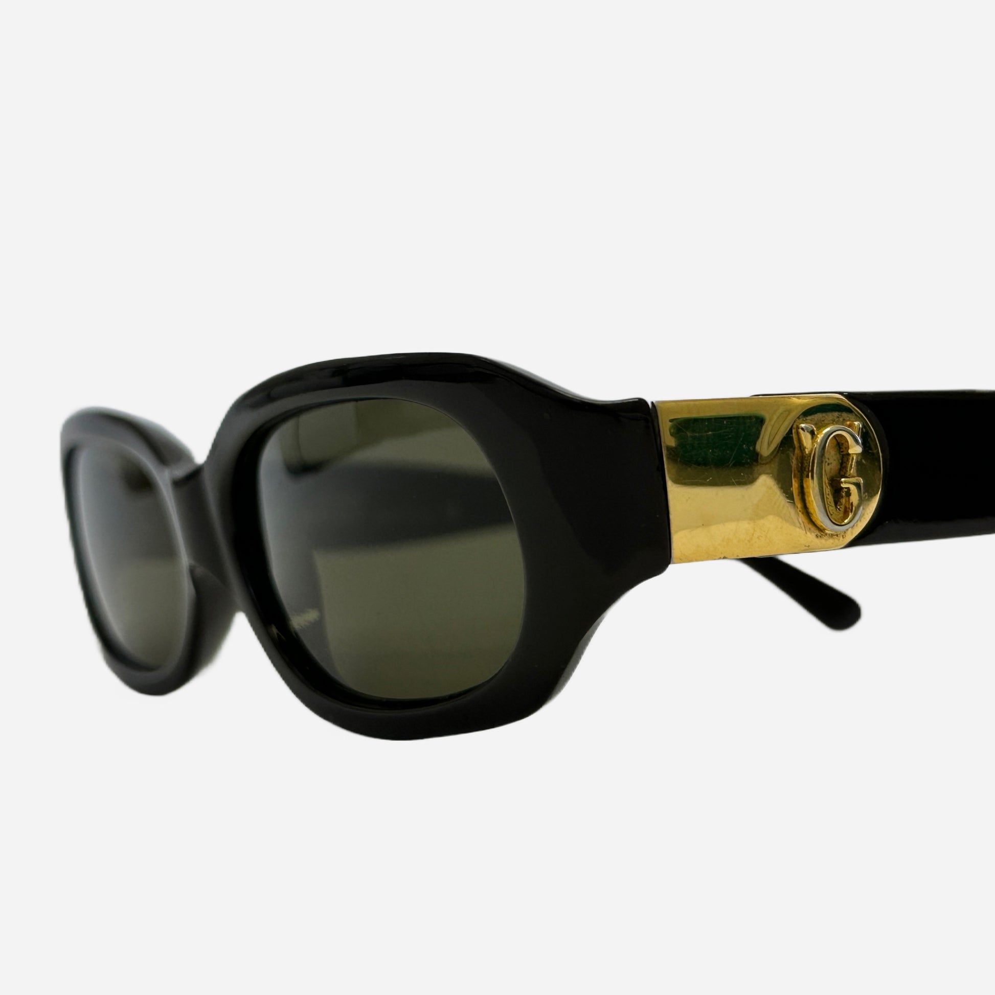 Vintage-Gianni-Versace-Sonnenbrille-Sunglasses-531-the-seekers-medusa-side-detail