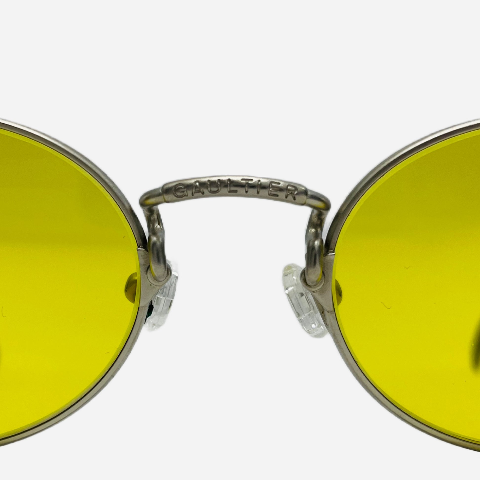 Vintage-Jean-Paul-Gaultier-Sonnenbrille-Sunglasses-Model-55-6108-made-in-japan-the-seekers-detail-jpg-logo