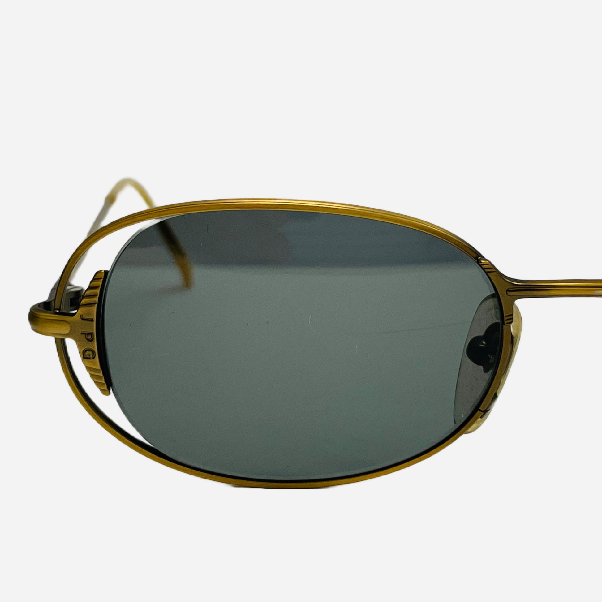 Vintage-Jean-Paul-Gaultier-Sonnenbrille-Sunglasses-Model56-3172-made-in-japan-the-seekers-detail-left-shade