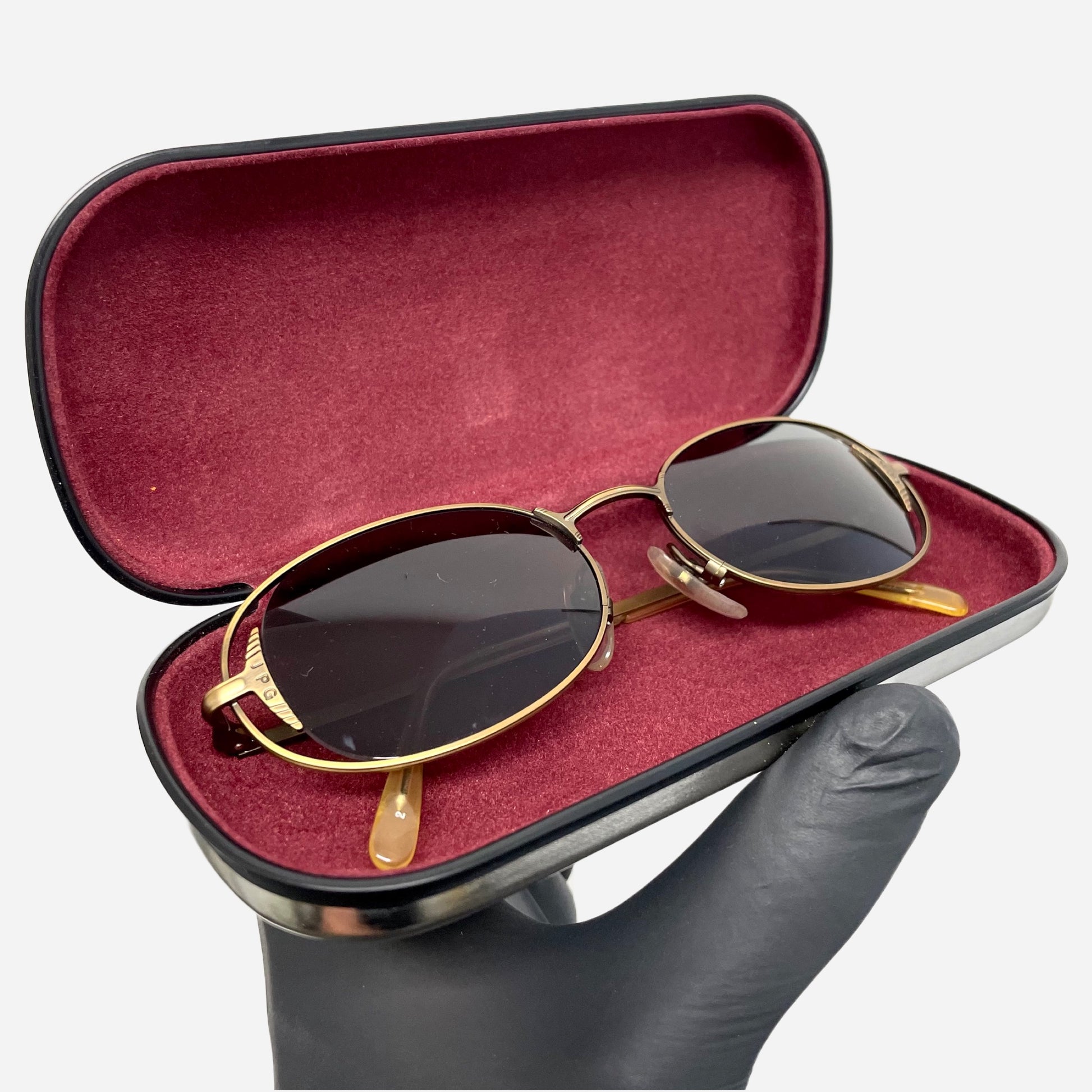 Vintage-Jean-Paul-Gaultier-Sonnenbrille-Sunglasses-Model56-3172-made-in-japan-the-seekers-jpg-case-open